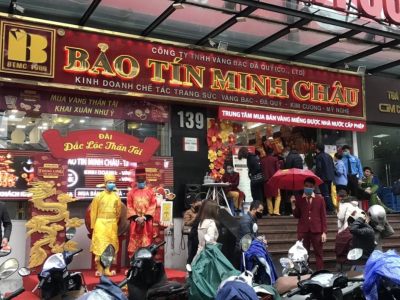 Có nên mua vàng vào thời điểm này không