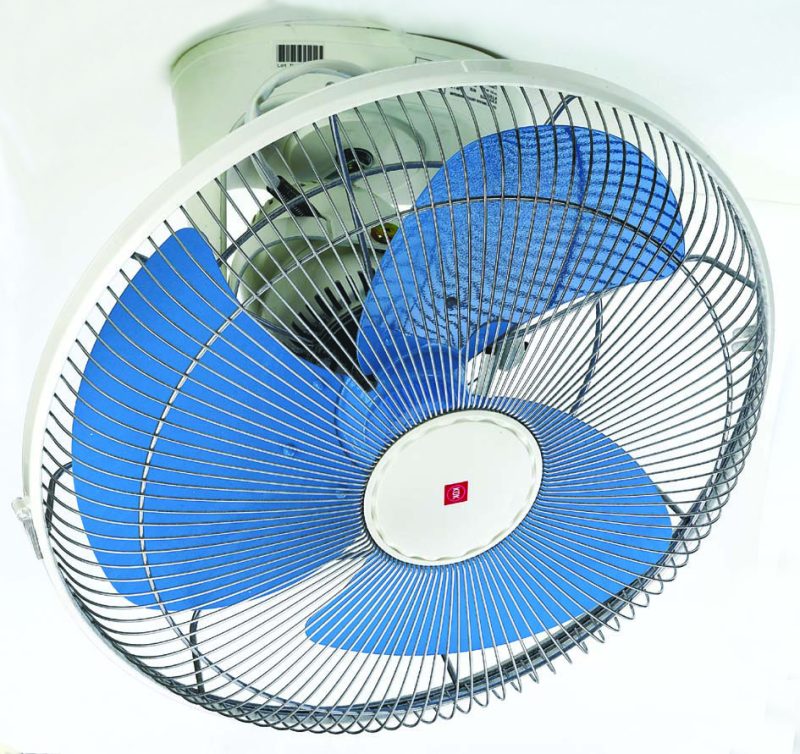 Quạt đảo trần KDK M40R – Nhật Bản