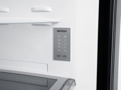 Tủ lạnh Hisense RQ559N4EBU Inverter 427 lít 4 cửa